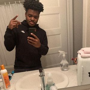 Meet your Posher, Jaylan